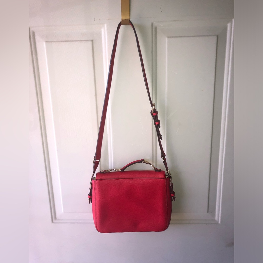 Ann Taylor red handbag - Picture 3 of 5
